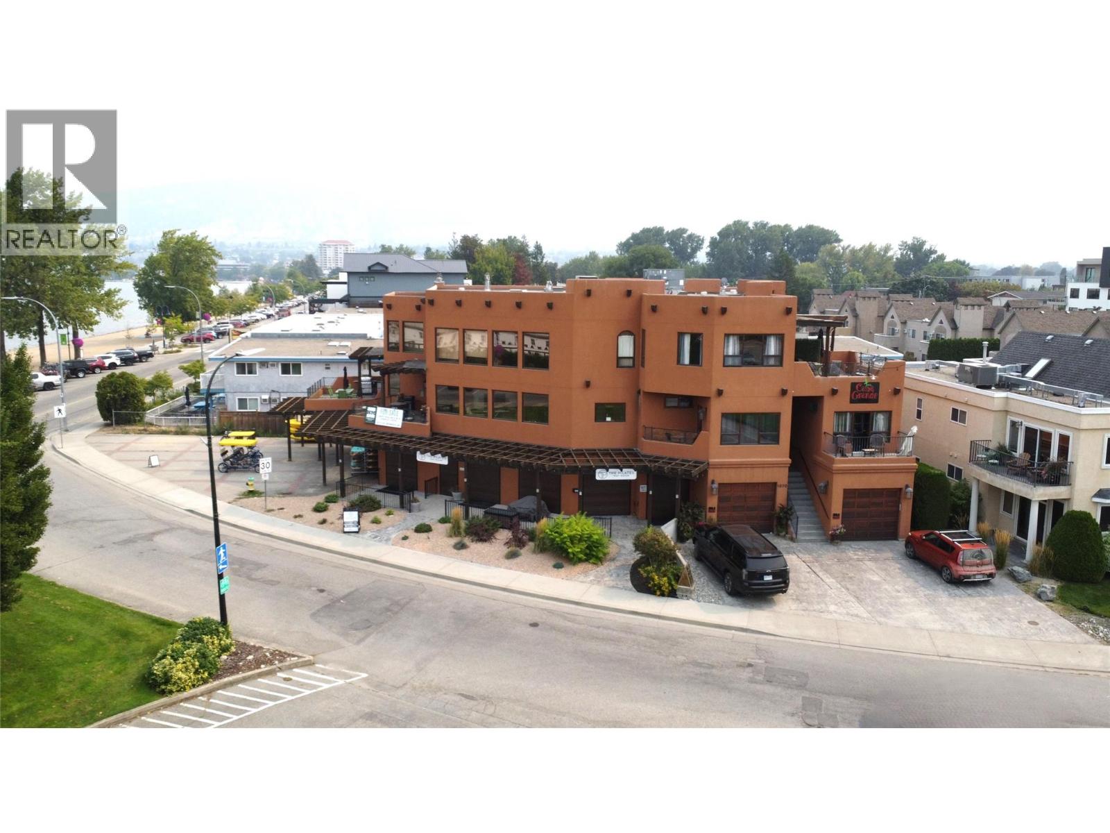 Unit 202 at Casa Grande Inn & Suites, 1070 Lakeshore Drive W, Penticton — front exterior and complex identity
