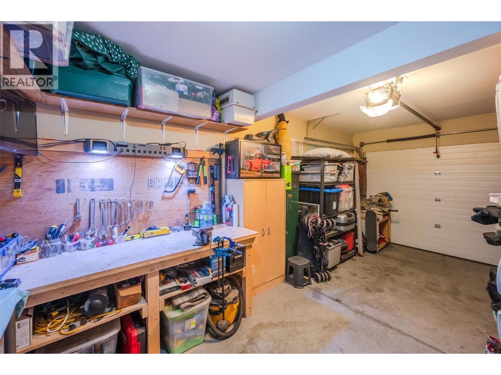 Unit 127 at Somerset Court, 48 Galt Avenue, Penticton — attached garage