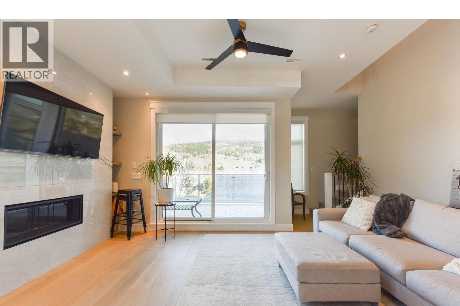 Unit 101 at The Artisan on Lee, 222 Lee Avenue, Penticton — living room