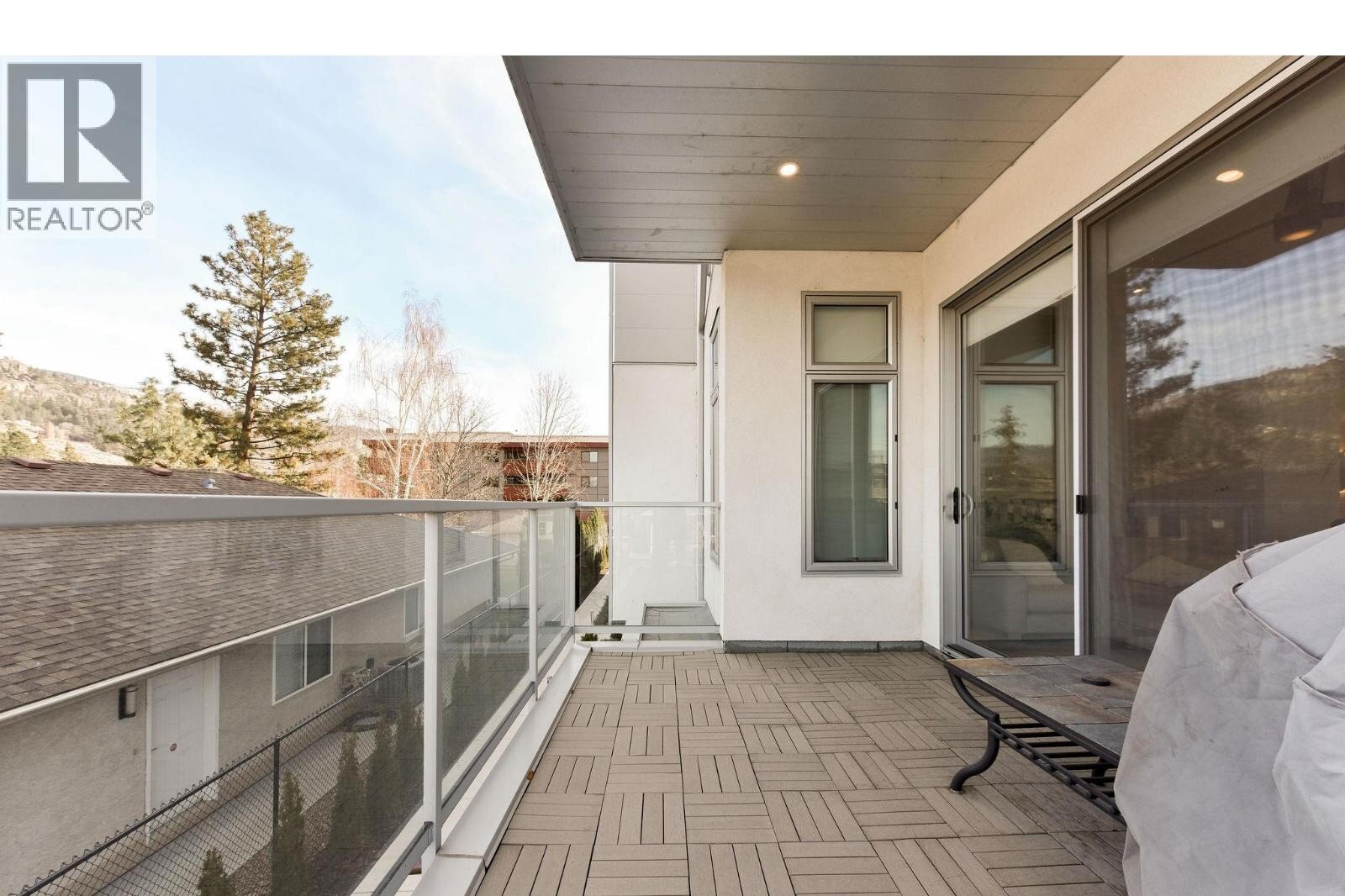 Unit 101 at The Artisan on Lee, 222 Lee Avenue, Penticton — rooftop patio