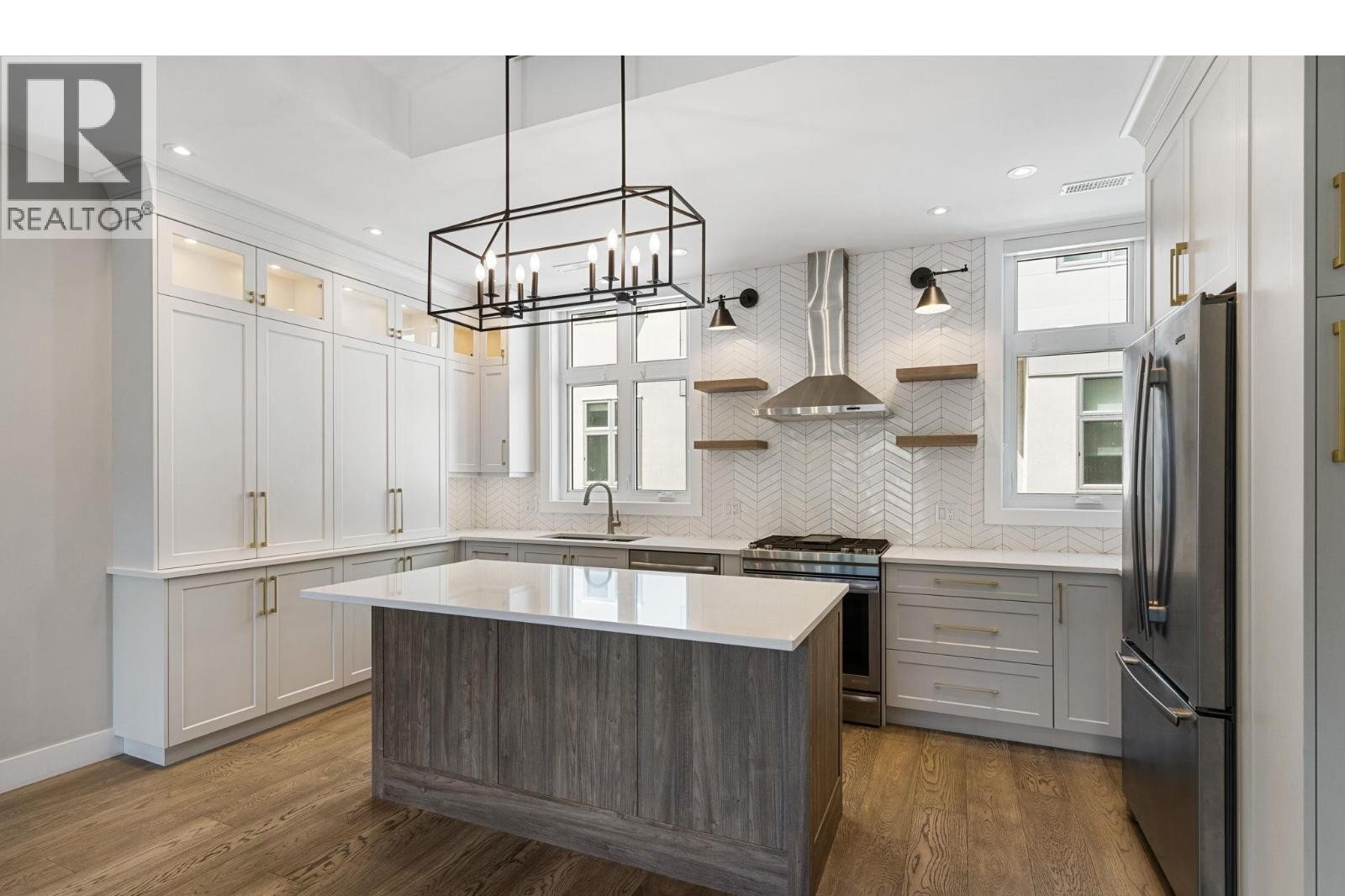 Unit 103 at The Artisan on Lee, 222 Lee Avenue, Penticton — kitchen