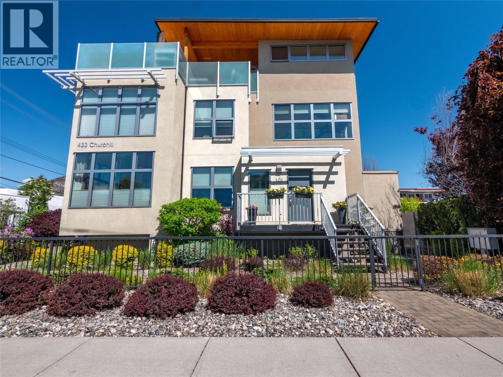 101-433 Churchill Avenue, Penticton — modern exterior