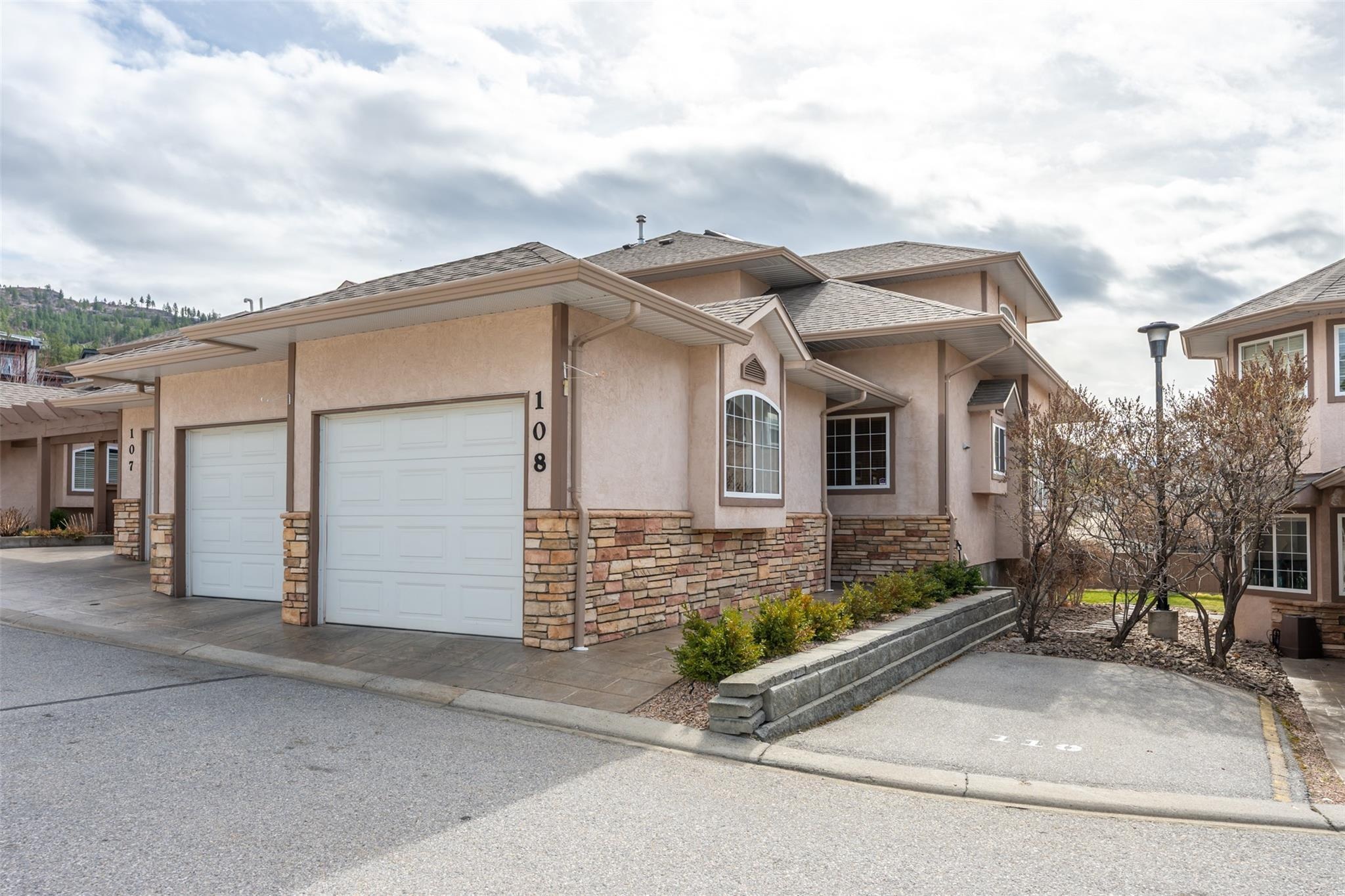 108-705 Balsam Avenue, Penticton — front exterior and attached double garage