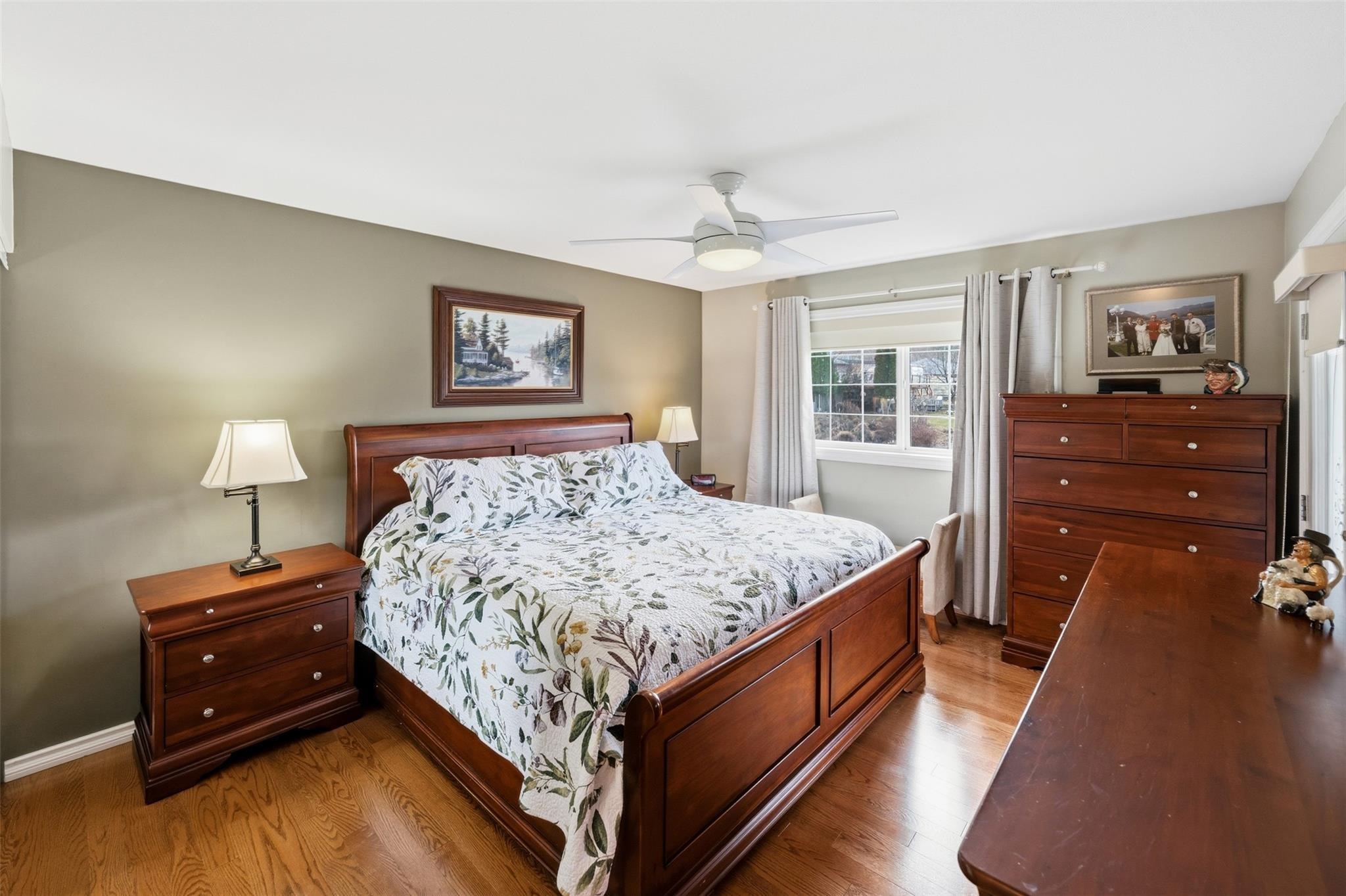 108-705 Balsam Avenue, Penticton — main-level primary bedroom