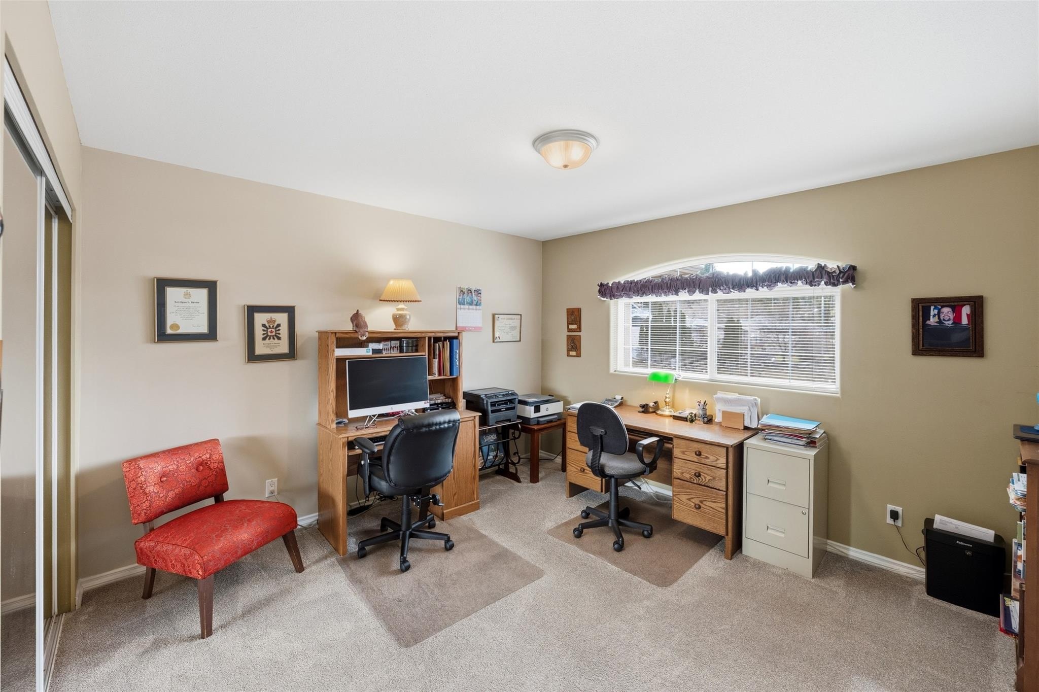108-705 Balsam Avenue, Penticton — flexible den and office area