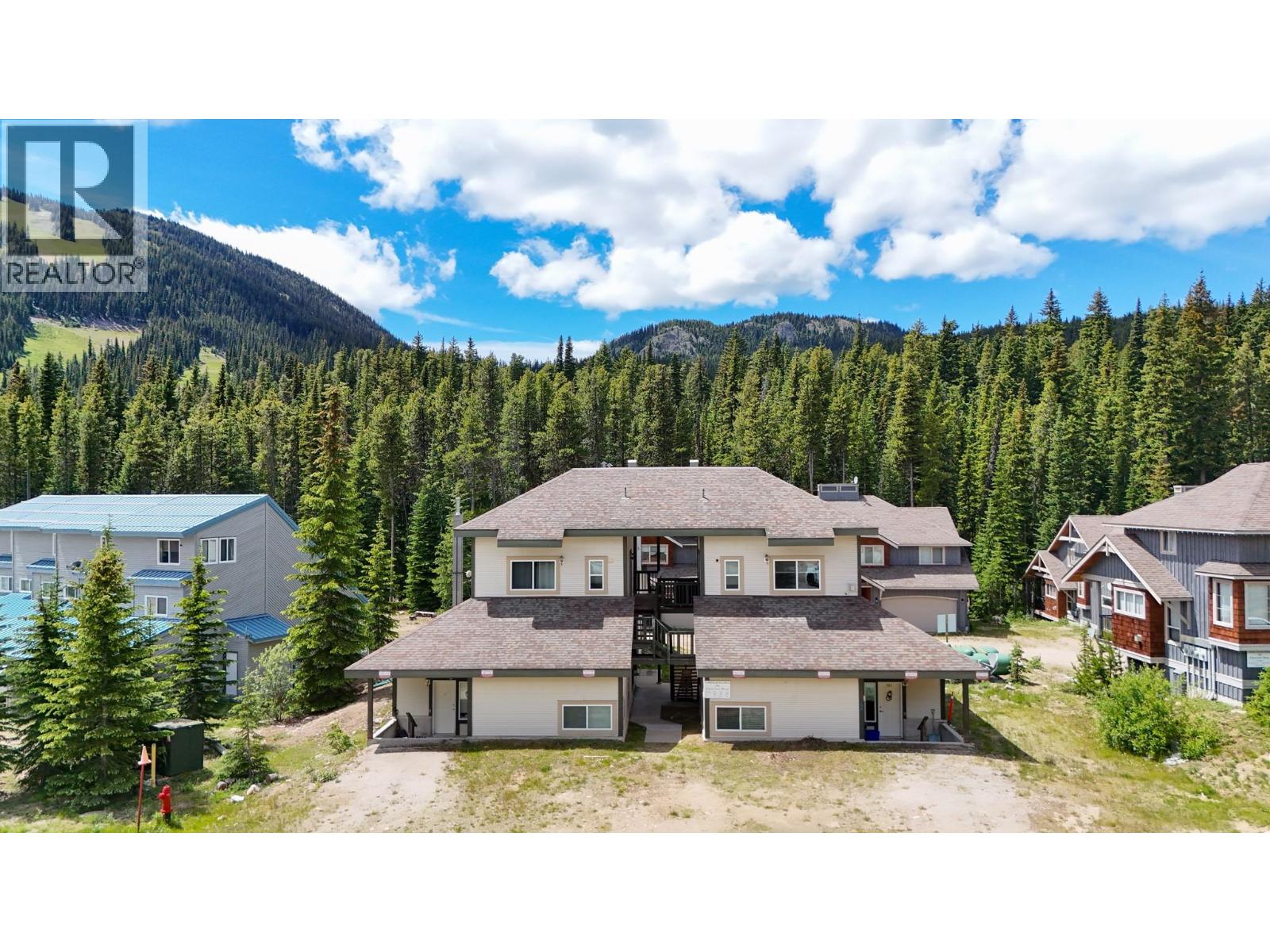 156 Clearview Road Unit 103A — exterior and mountain setting