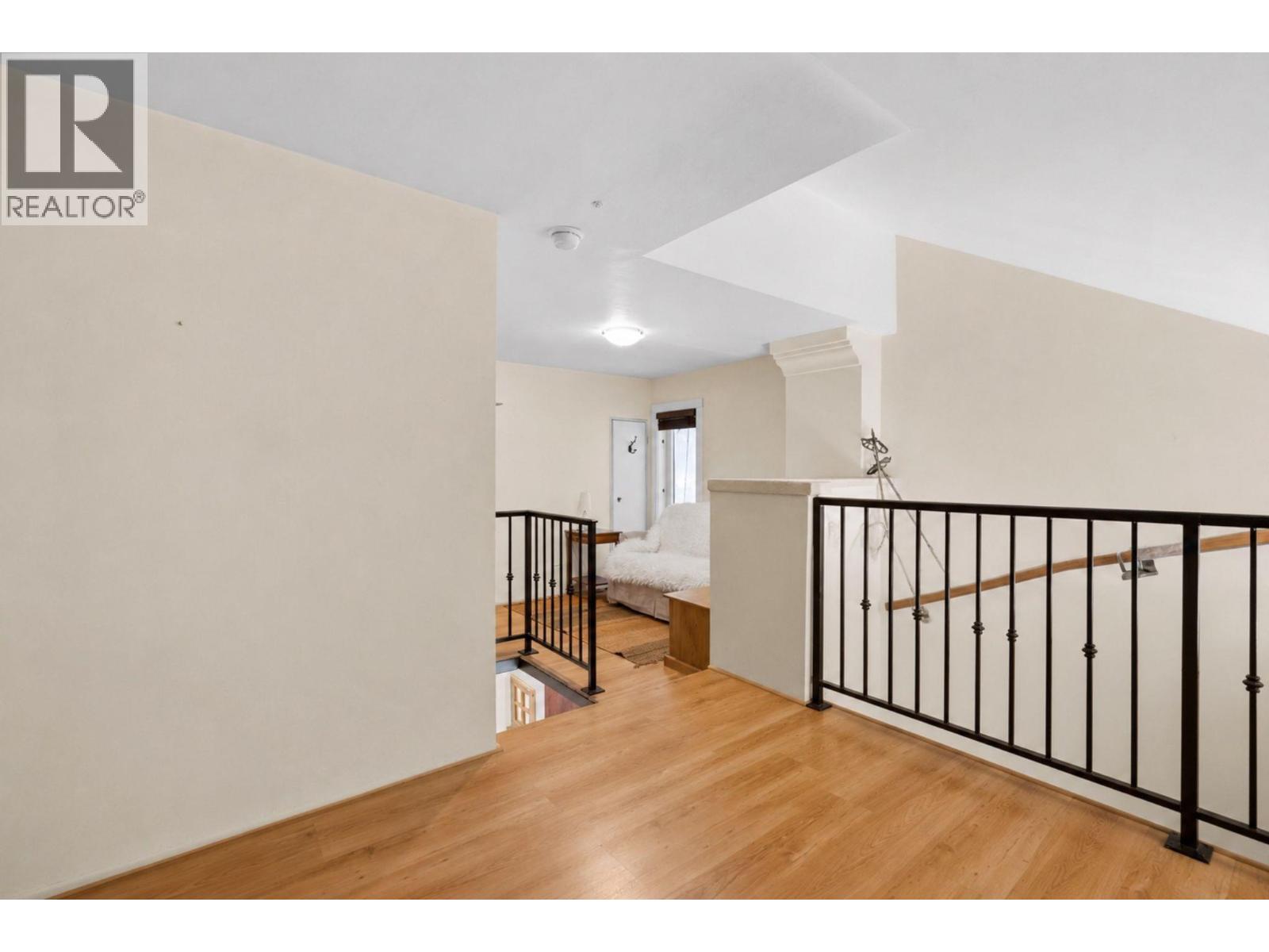 156 Clearview Road Unit 103A — loft landing and upper-level layout