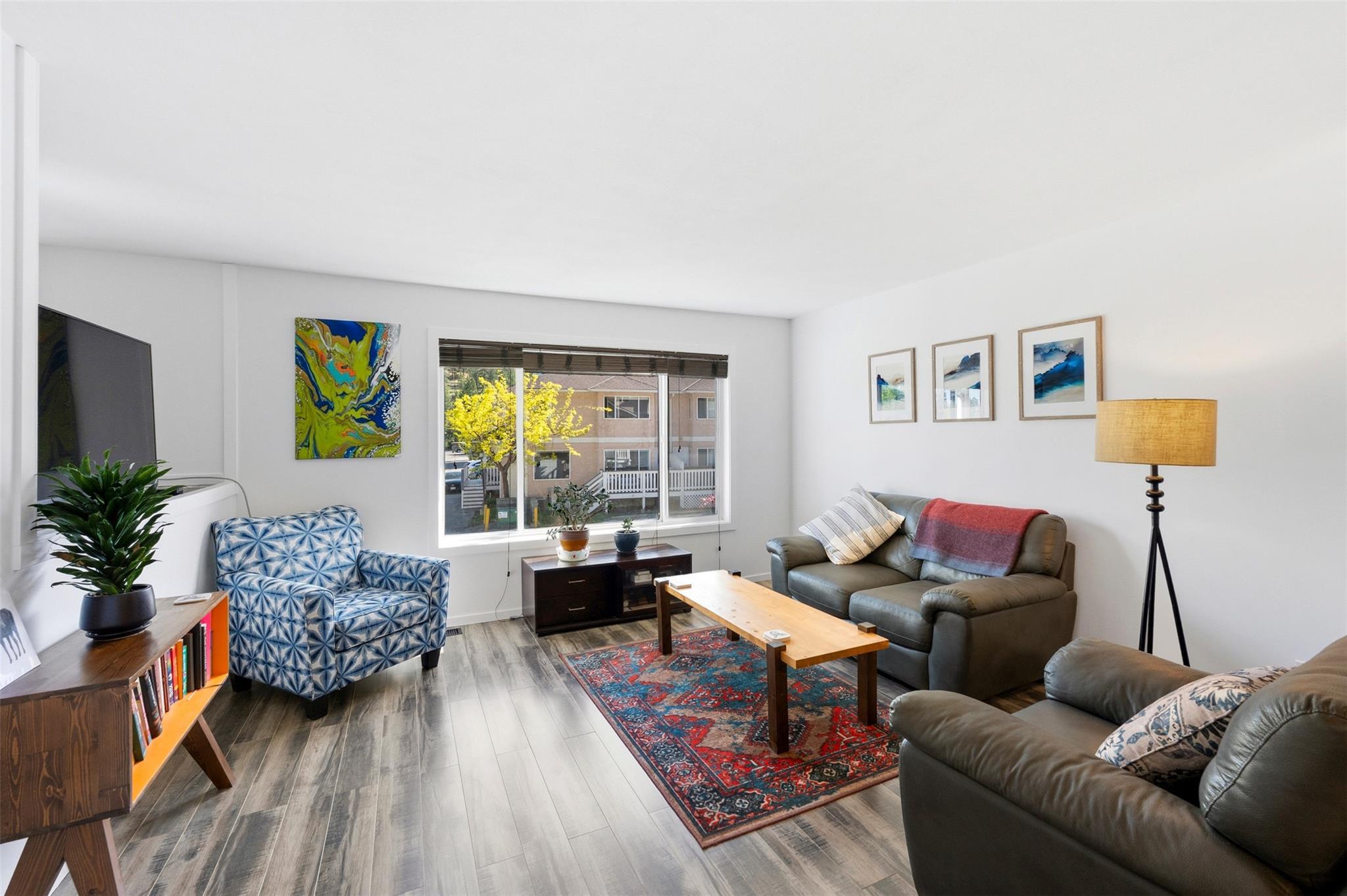 Bright living room in Unit 189 at Cascade Gardens in Penticton.