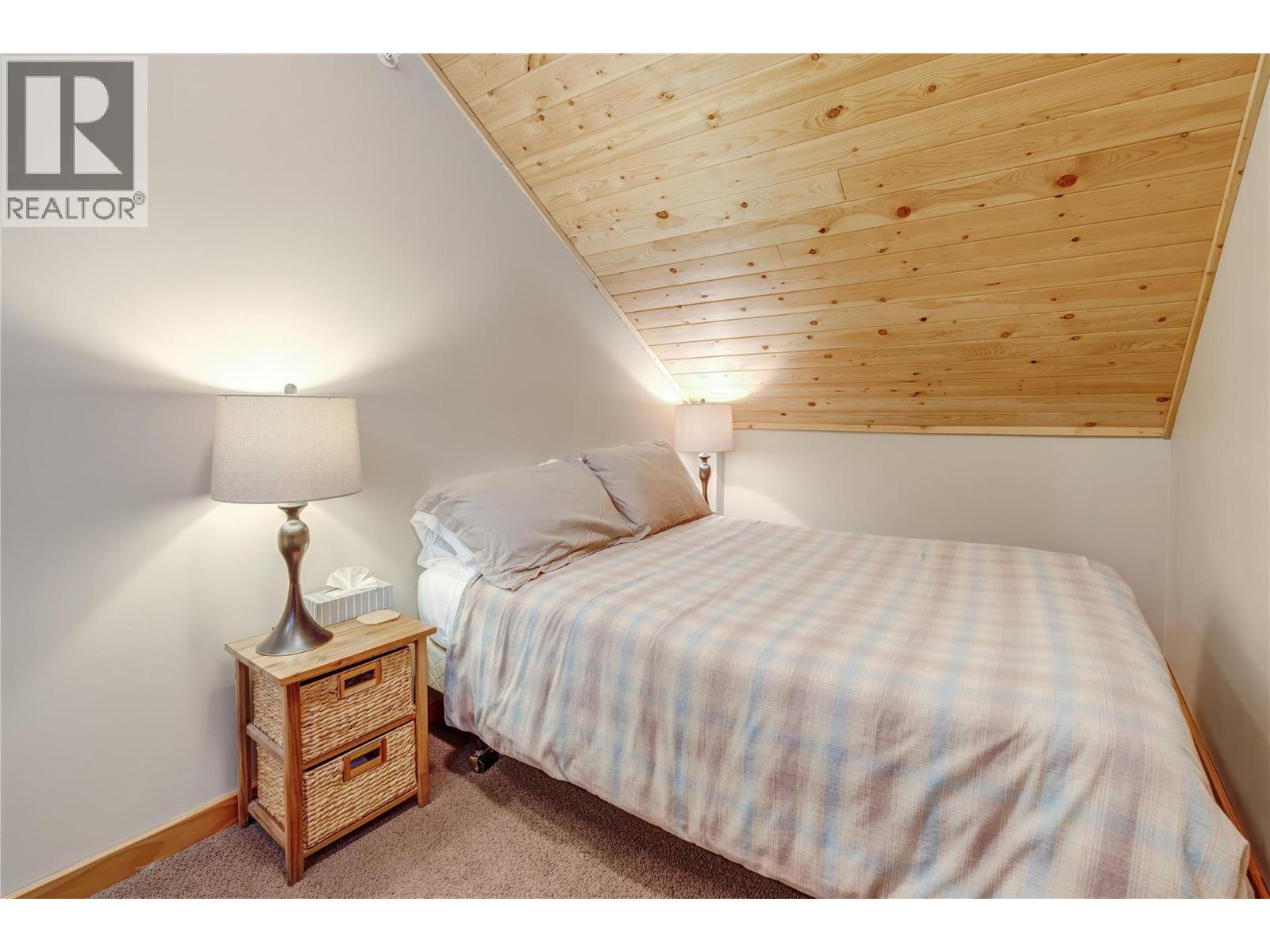 308 Creekview Road Unit 17 — upper loft sleeping area