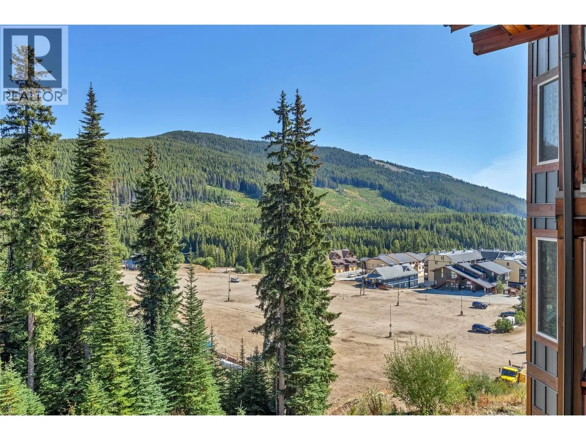 Mountain and forest outlook near Snowridge at Apex Mountain.